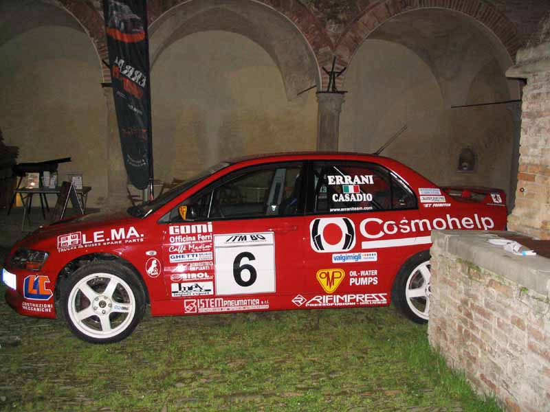 5_errani_mitsubishi_evo_VIII_rione_bianco